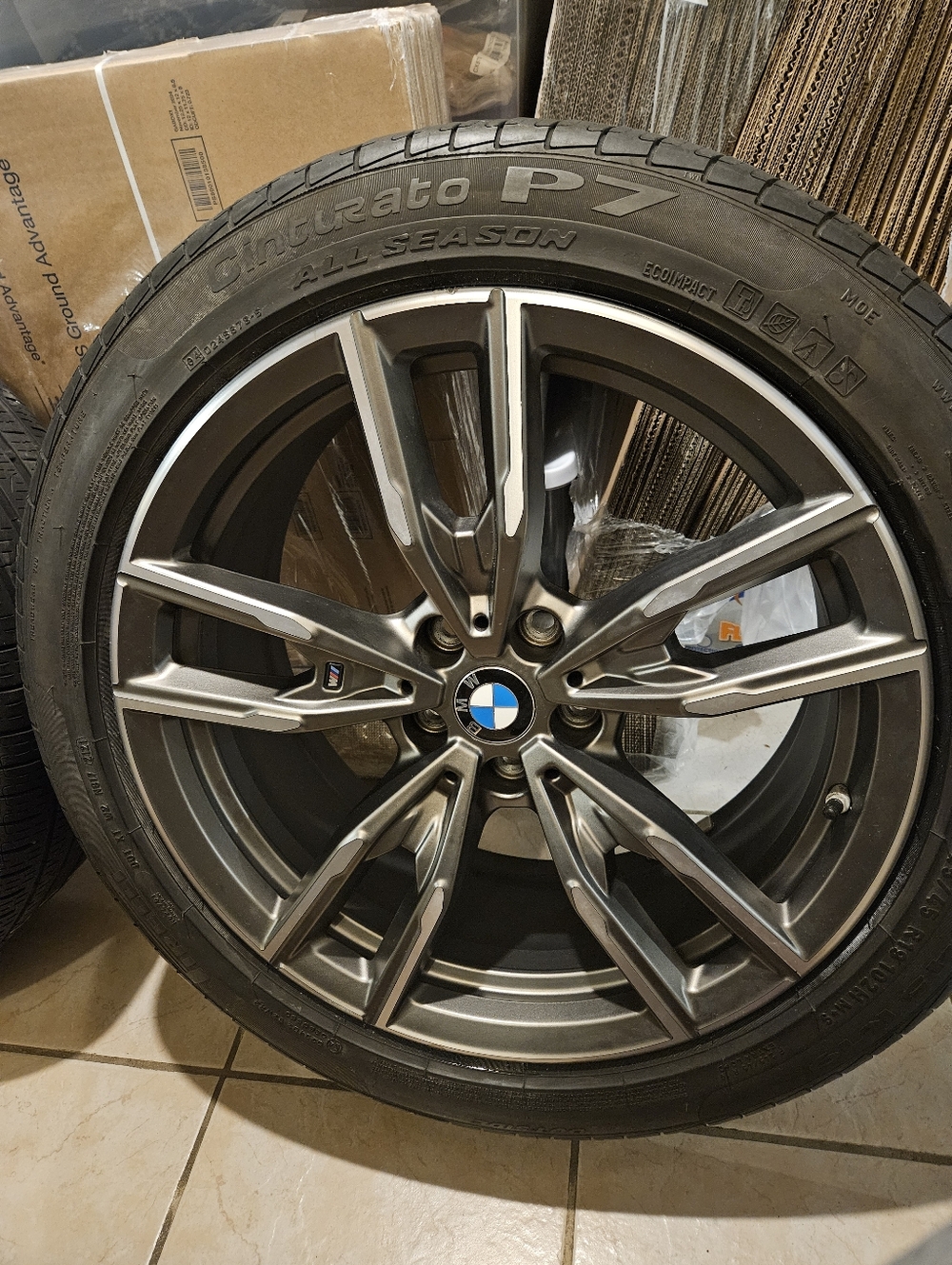 Bmw - Picture 5 of 16